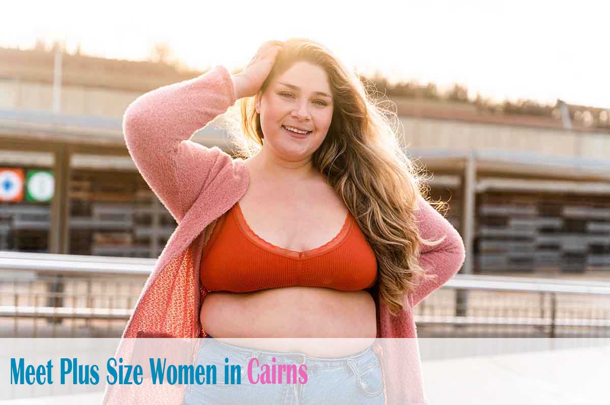 Find plus size women in Cairns