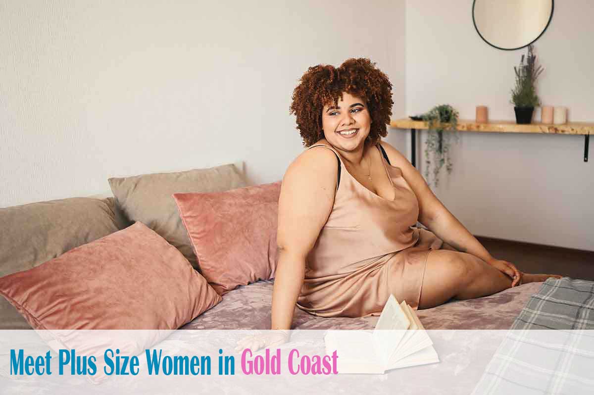 Find plus size women in Gold Coast