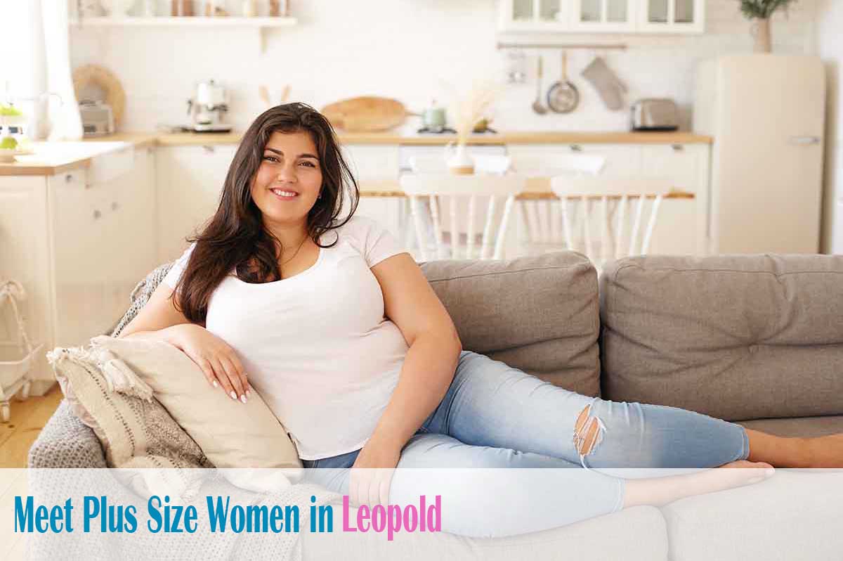 meet plus size women in Leopold