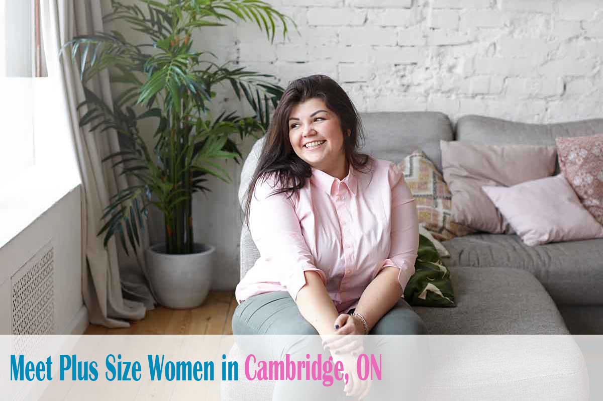 meet plus size women in  Cambridge, ON