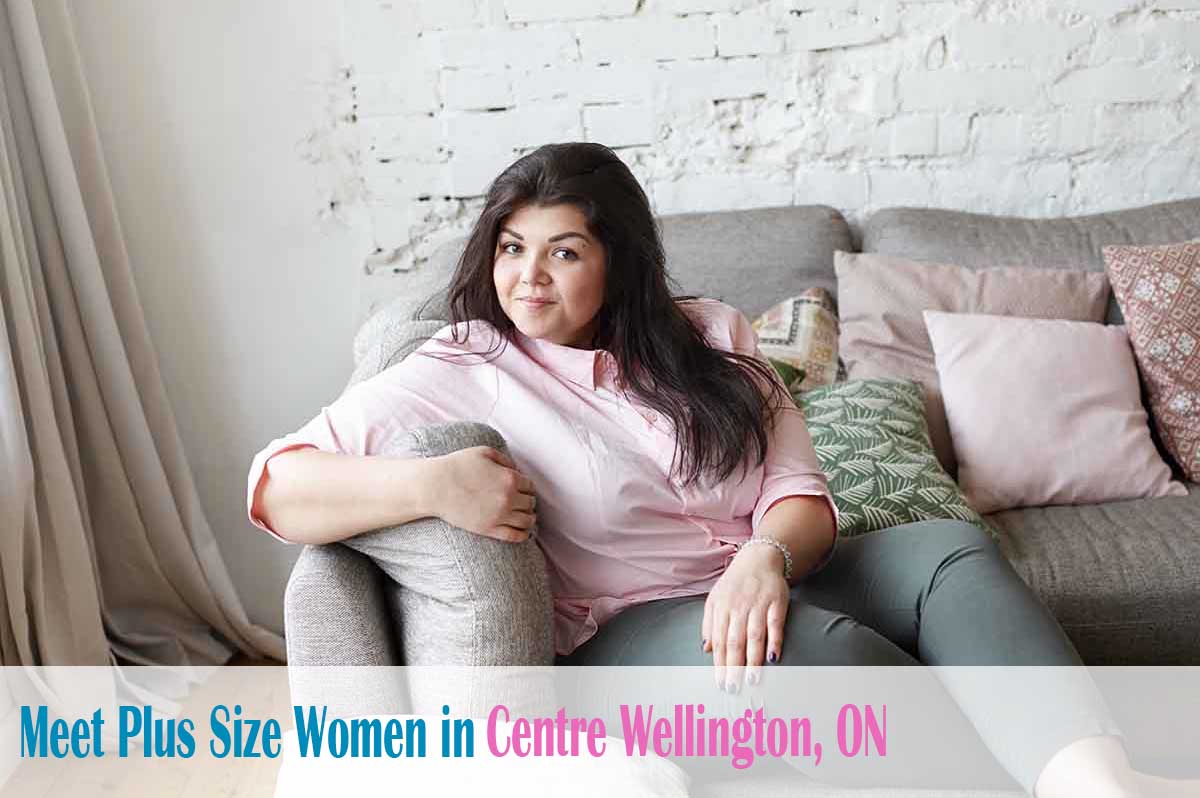 Find plus size women in  Centre Wellington, ON