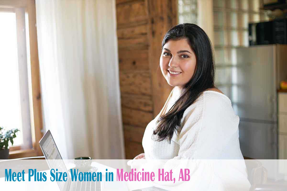 meet plus size women in  Medicine Hat, AB