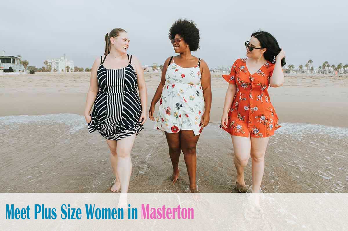 Find curvy women in Masterton