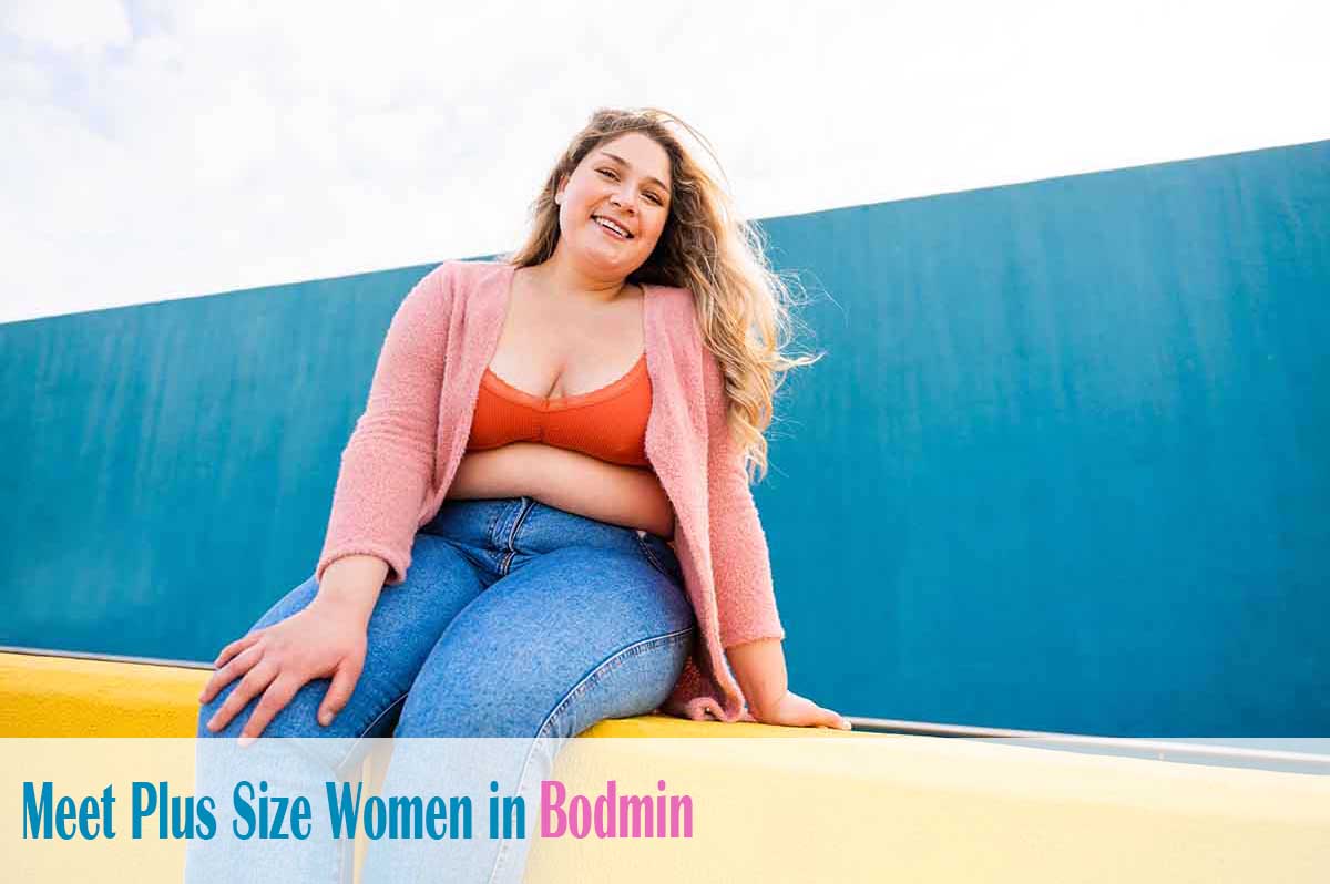 Find plus size women in  Bodmin, Cornwall