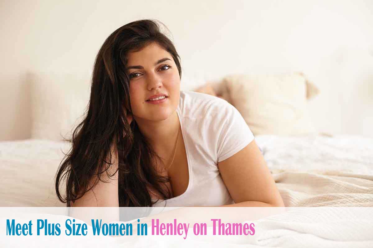 Find plus size women in  Henley on Thames, Oxfordshire