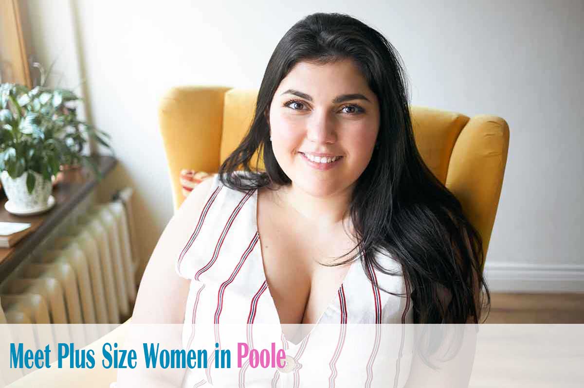 meet plus size women in  Poole, Poole