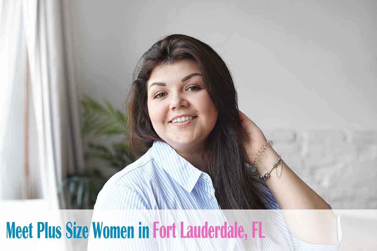 Find plus size women in  Fort Lauderdale, FL