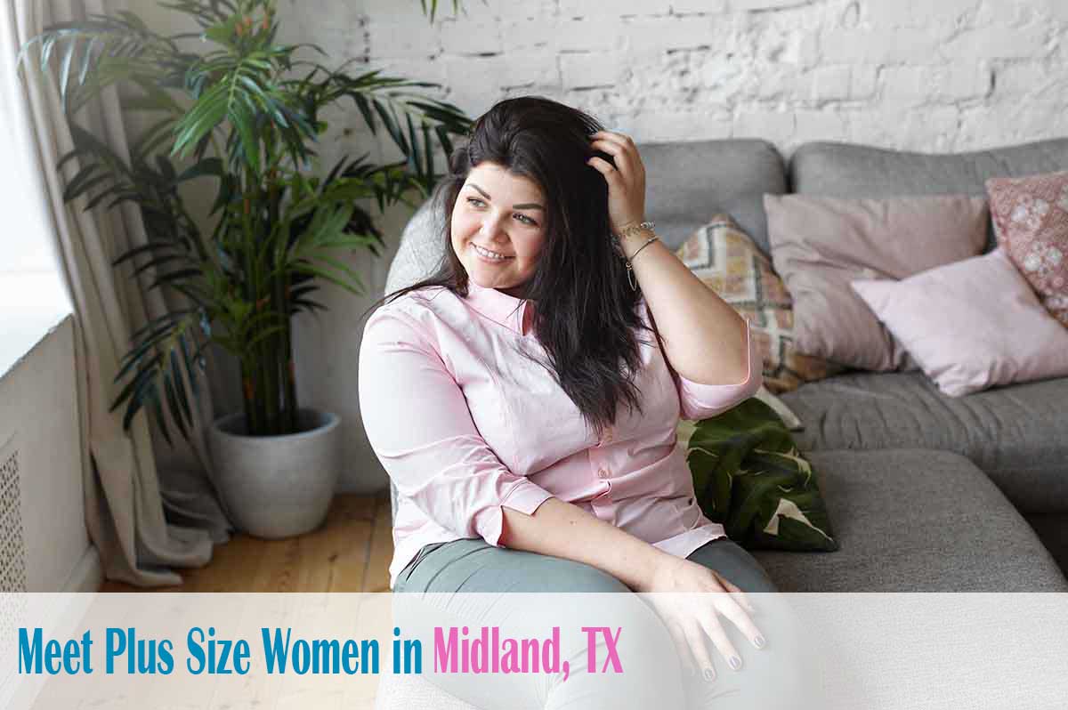 Find plus size women in  Midland, TX