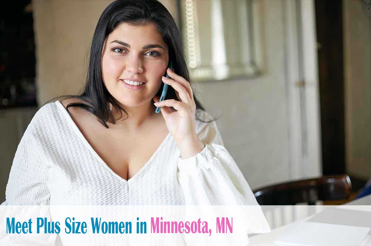 meet curvy women in  Minnesota, MN