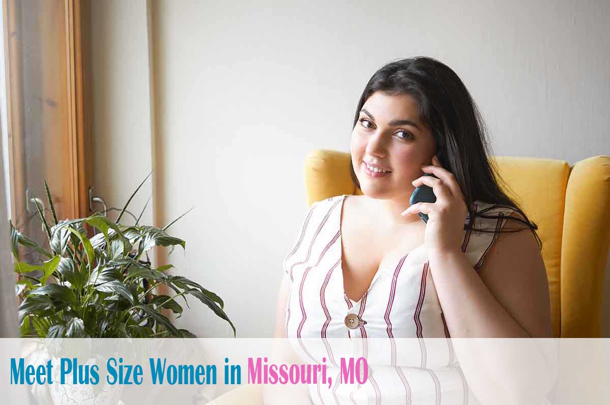 Find plus size women in  Missouri, MO