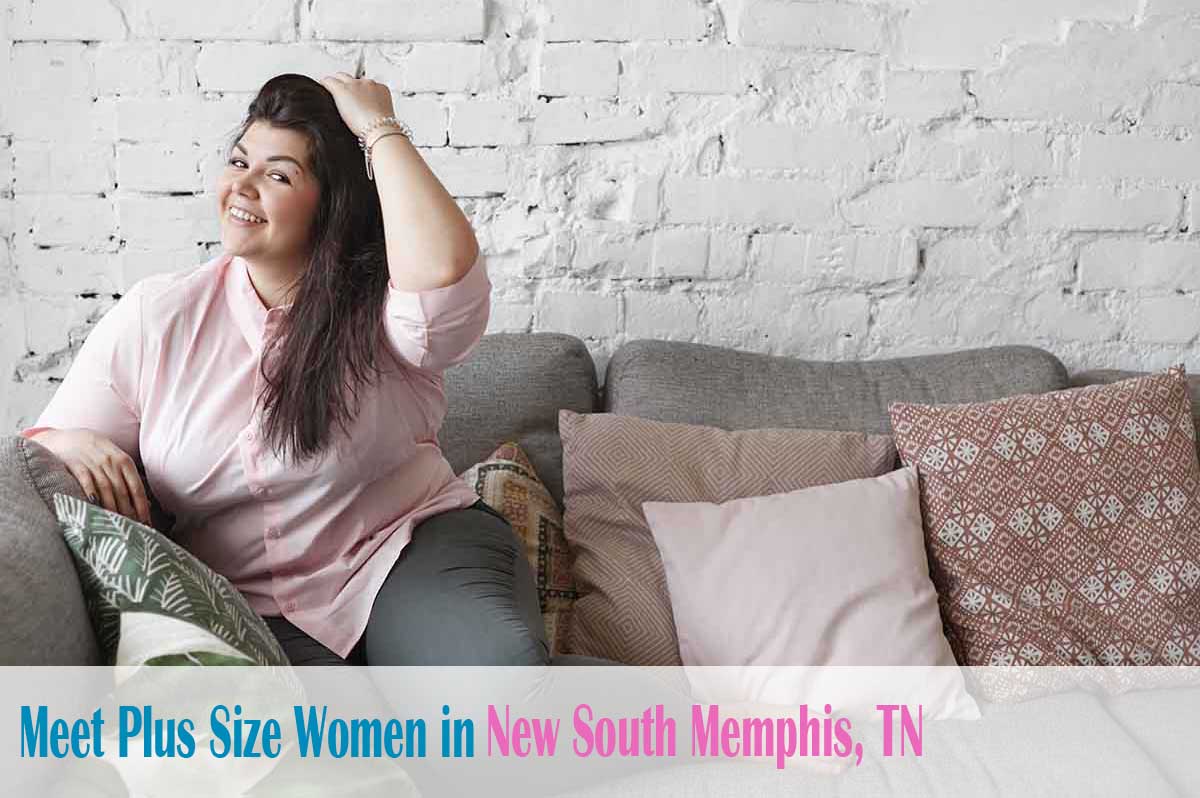 Find plus size women in  New South Memphis, TN