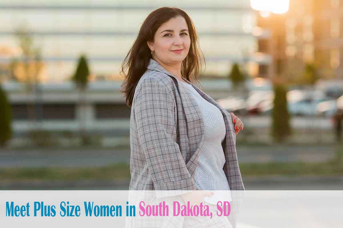 Find curvy women in  South Dakota, SD