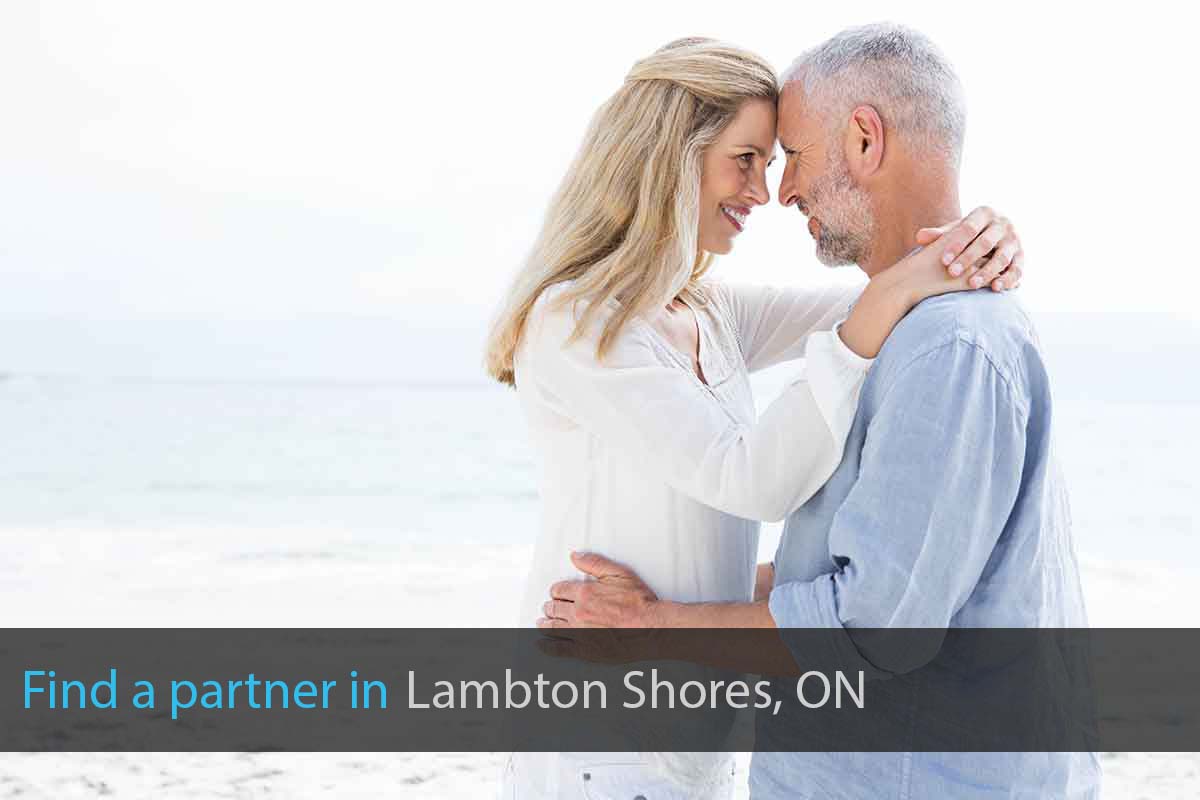 Meet Single Over 50 in Lambton Shores, ON