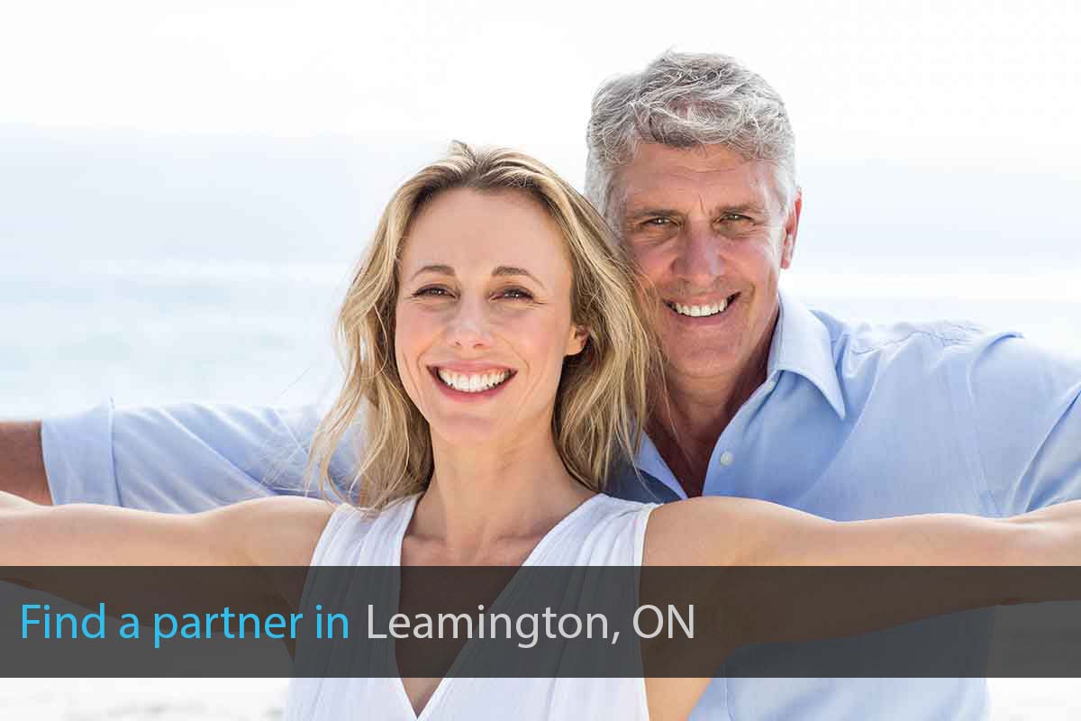 Find Single Over 50 in Leamington, ON