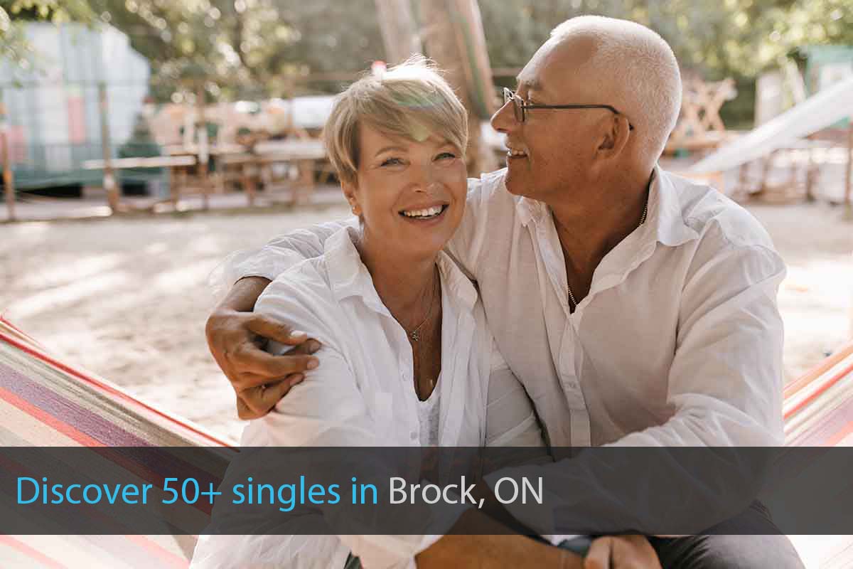 Meet Single Over 50 in Brock