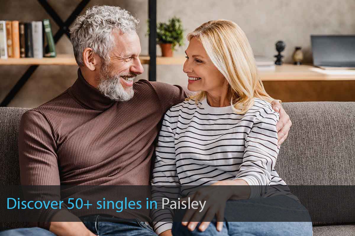 Meet Single Over 50 in Paisley