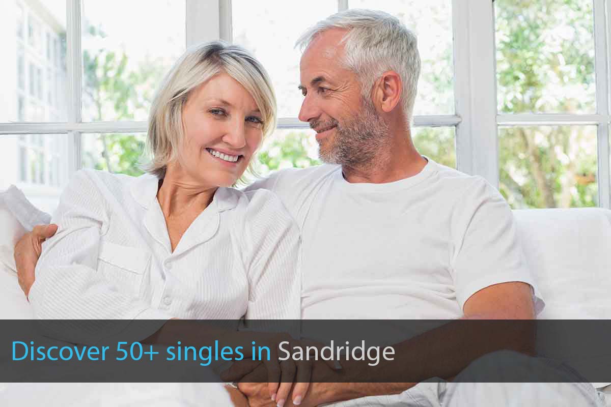 Meet Single Over 50 in Sandridge