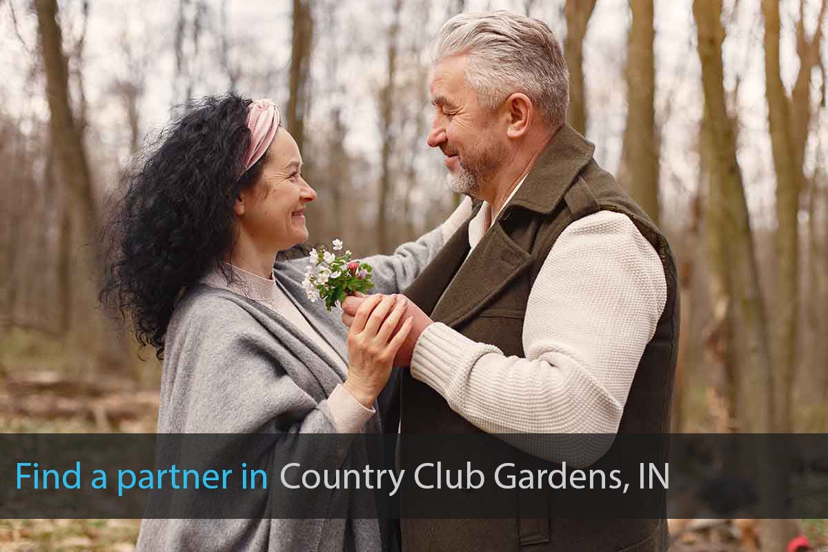 Find Single Over 50 in Country Club Gardens, IN