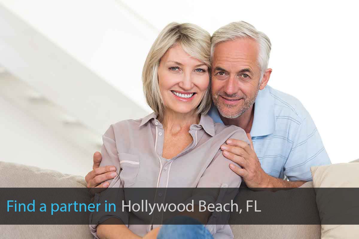 Find Single Over 50 in Hollywood Beach, FL