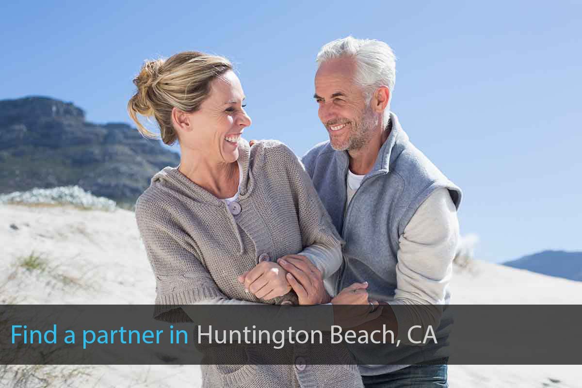 Meet Single Over 50 in Huntington Beach, CA