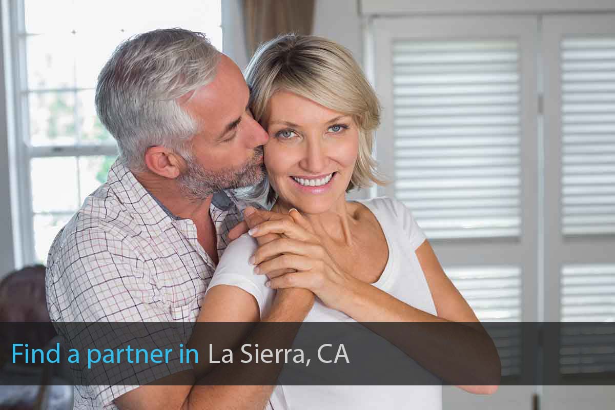 Find Single Over 50 in La Sierra, CA