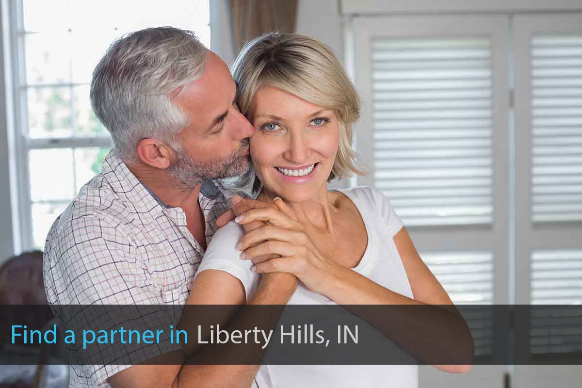 Meet Single Over 50 in Liberty Hills, IN