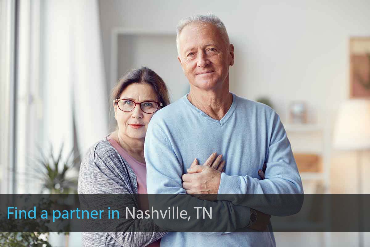 Find Single Over 50 in Nashville, TN
