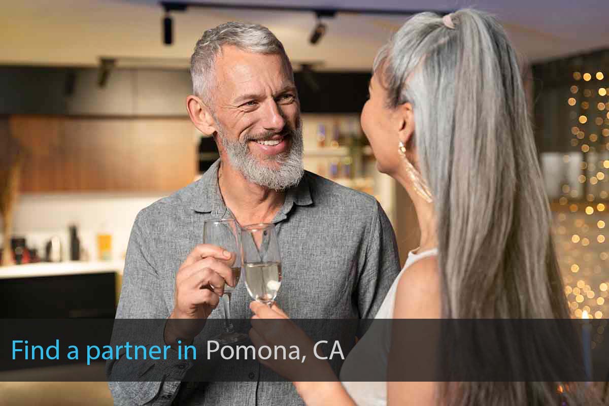 Meet Single Over 50 in Pomona, CA
