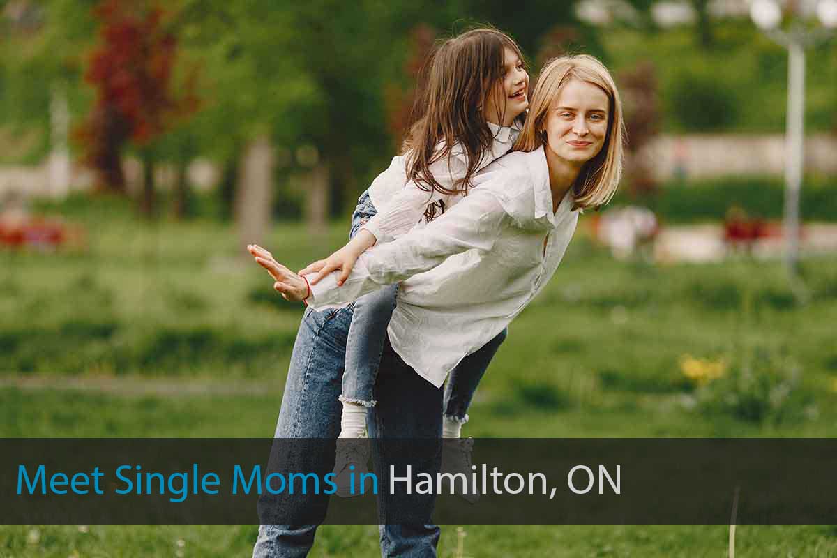 Find Single Mothers in Hamilton