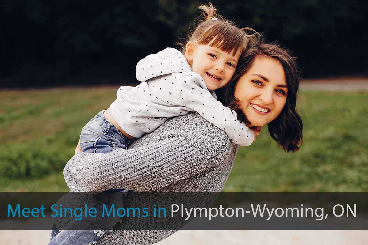 Meet Single Mom in Plympton-Wyoming
