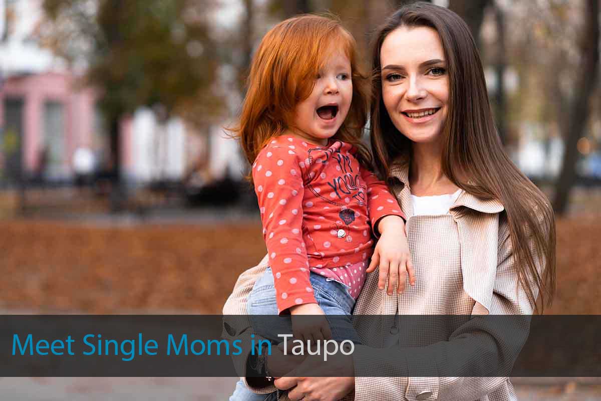 Meet Single Mothers in Taupo
