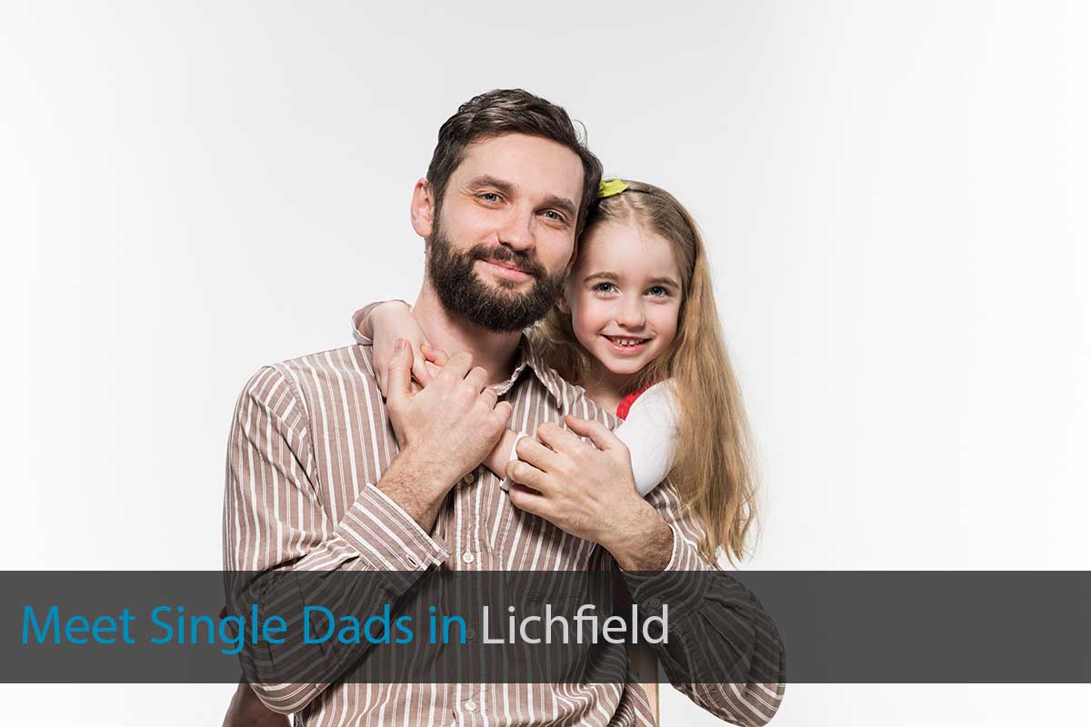 Find Single Parent in Lichfield, Staffordshire