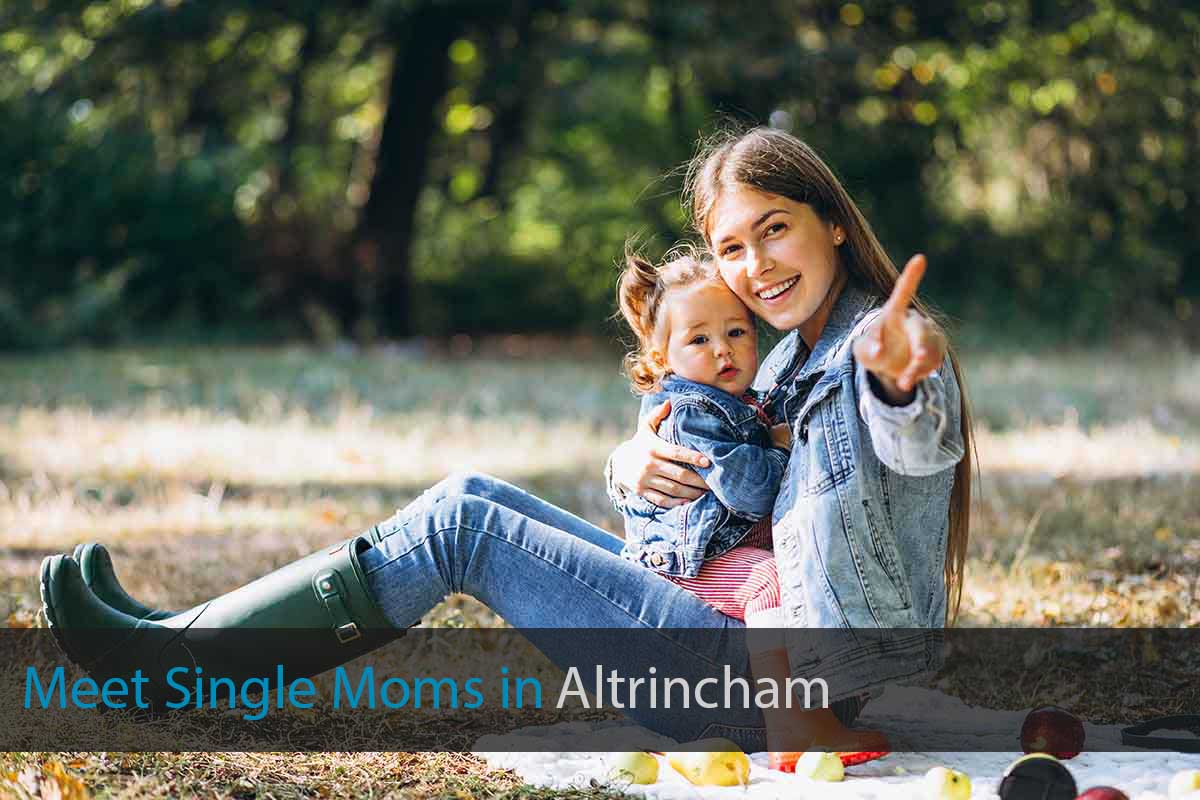 Meet Single Mothers in Altrincham, Trafford
