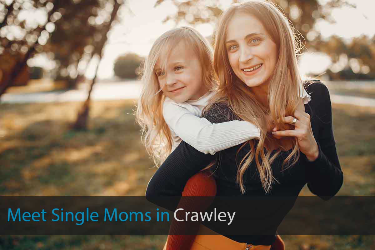 Find Single Mothers in Crawley, West Sussex