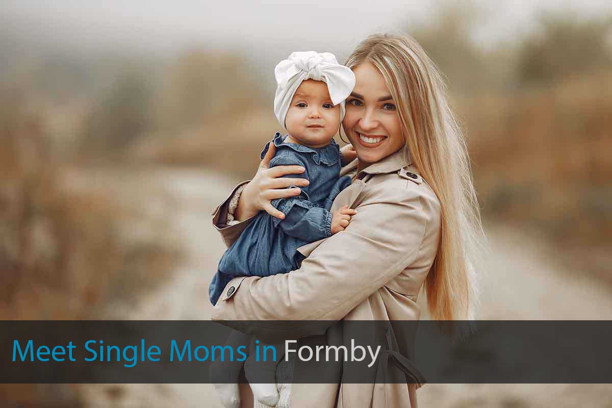 Meet Single Mom in Formby, Sefton