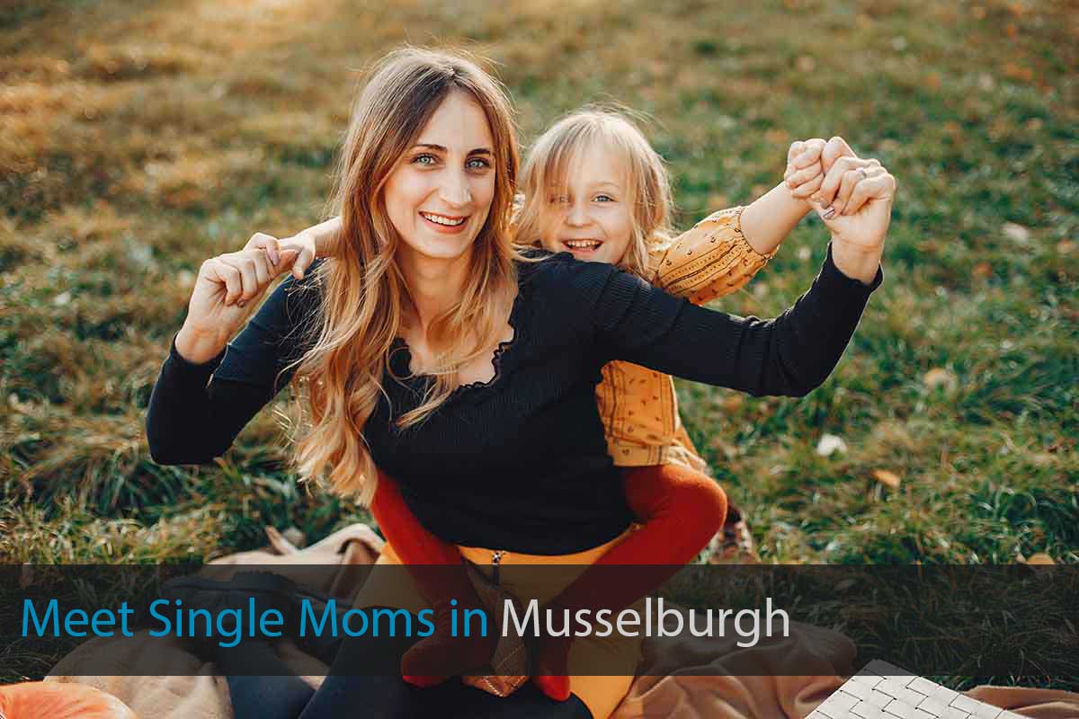 Find Single Mother in Musselburgh, East Lothian
