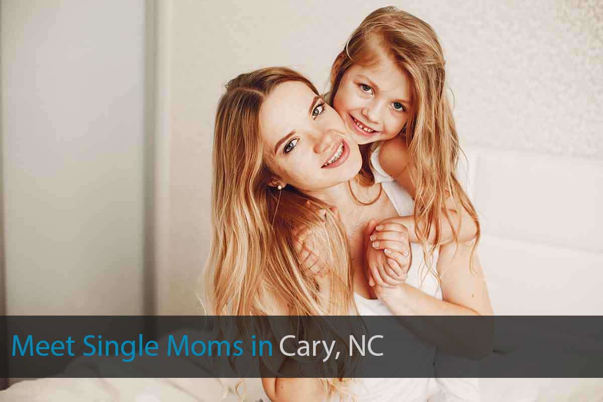Find Single Mothers in Cary