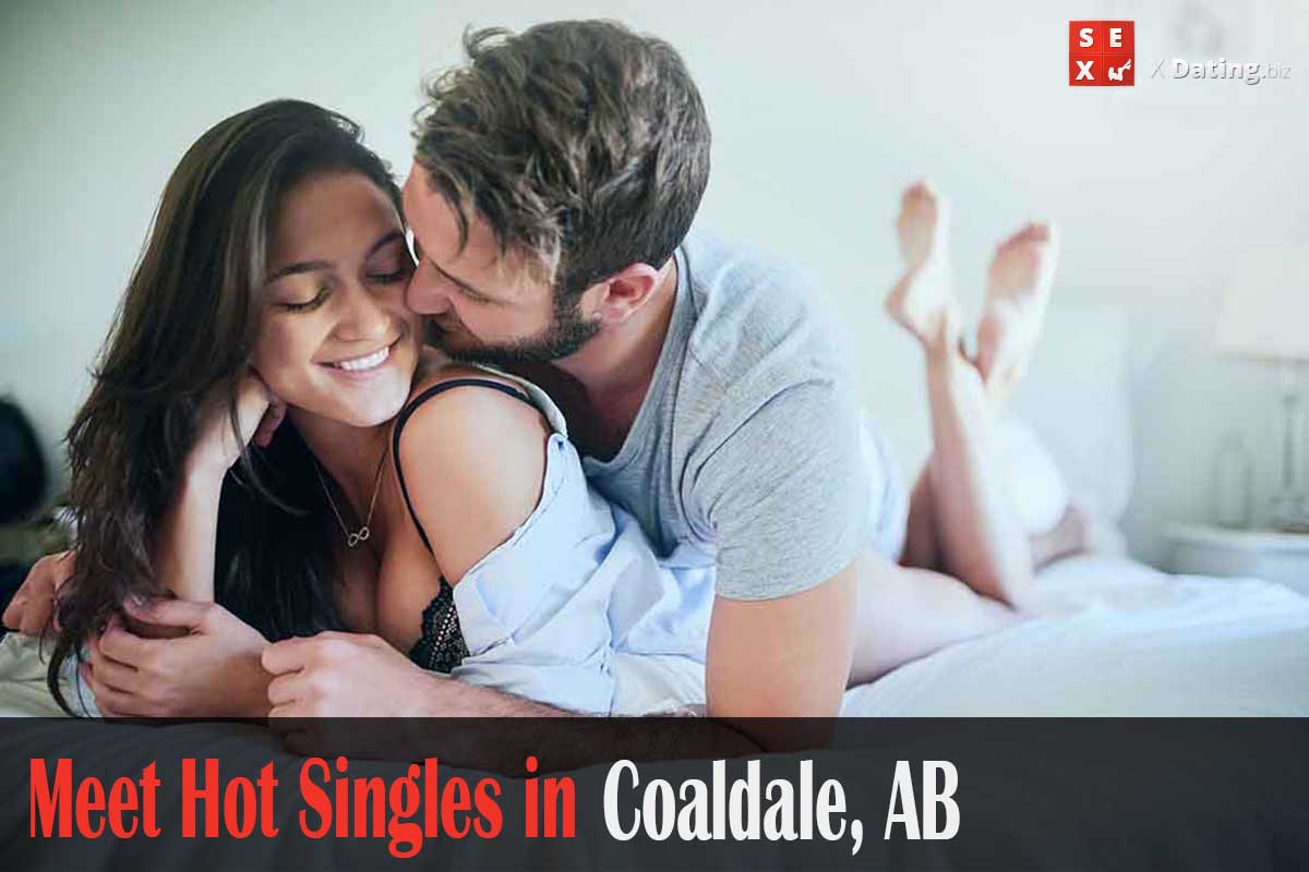 meet horny singles in Coaldale, AB