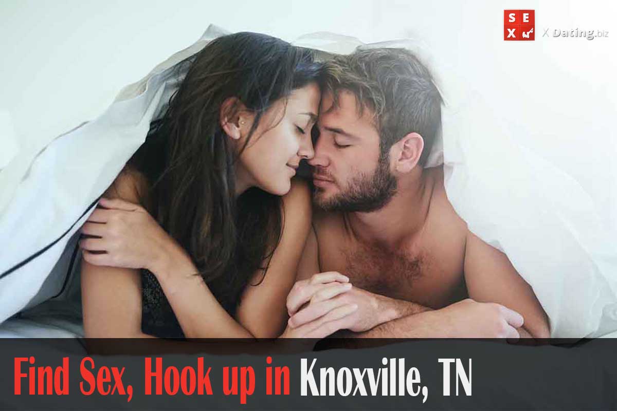 meet horny singles in Knoxville