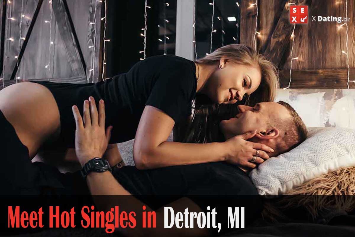 meet  singles in Detroit, MI