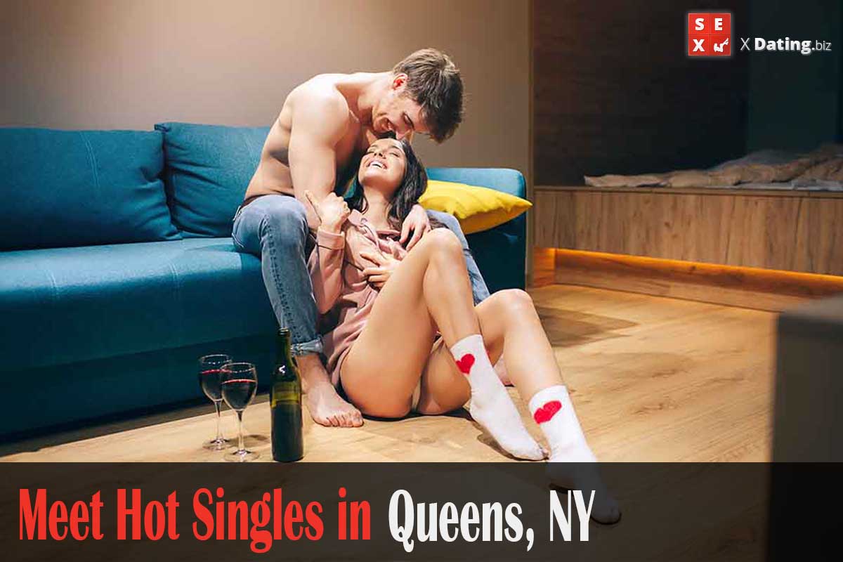 meet hot singles in Queens, NY